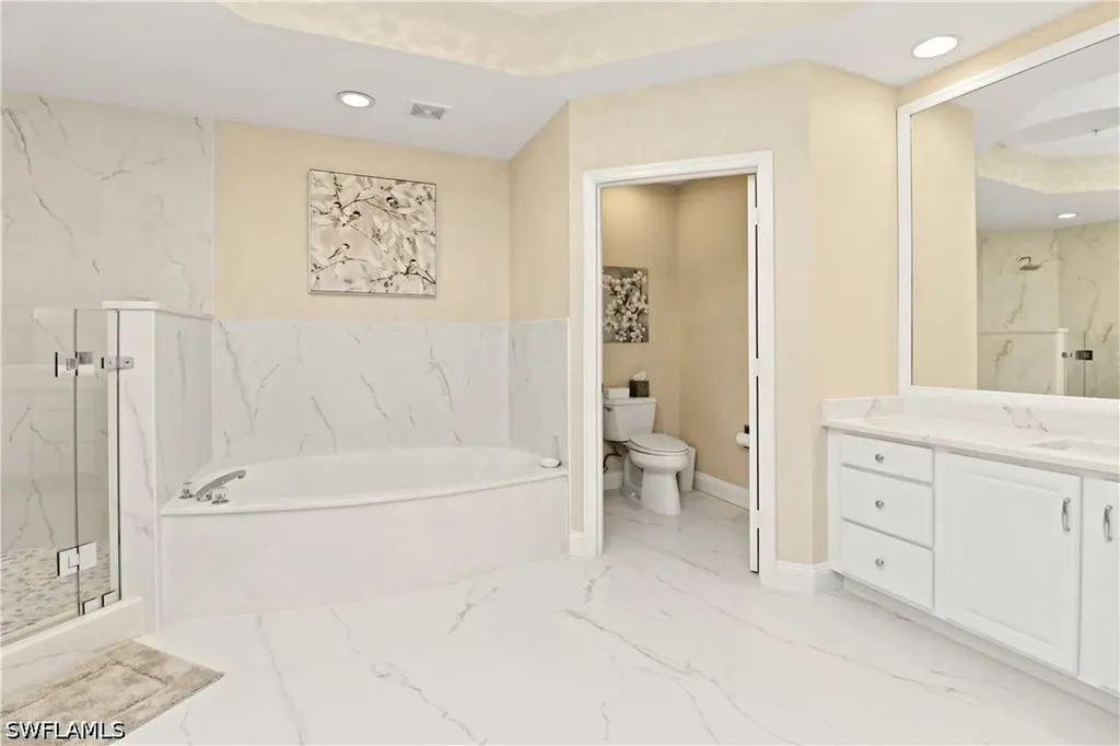 2125 Aberdeen Lane Naples FL 34109