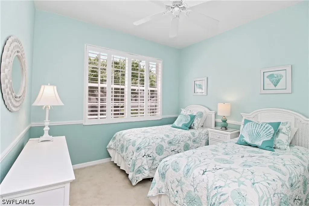 2125 Aberdeen Lane Naples FL 34109