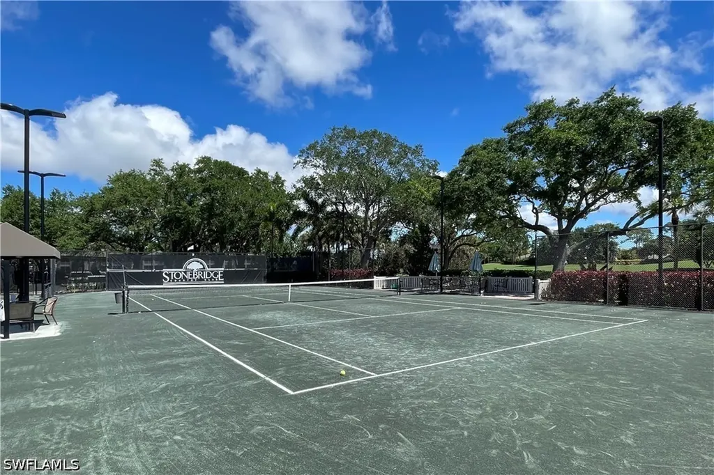 2125 Aberdeen Lane Naples FL 34109