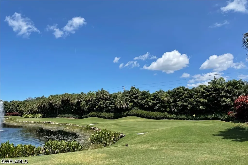 2125 Aberdeen Lane Naples FL 34109