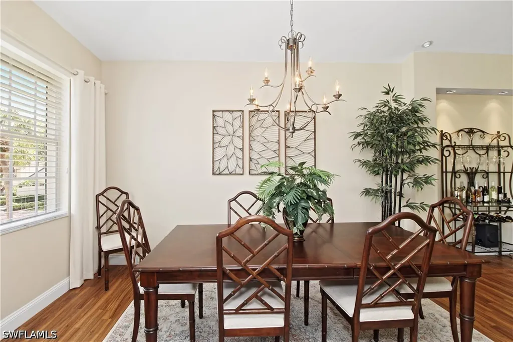 2125 Aberdeen Lane Naples FL 34109