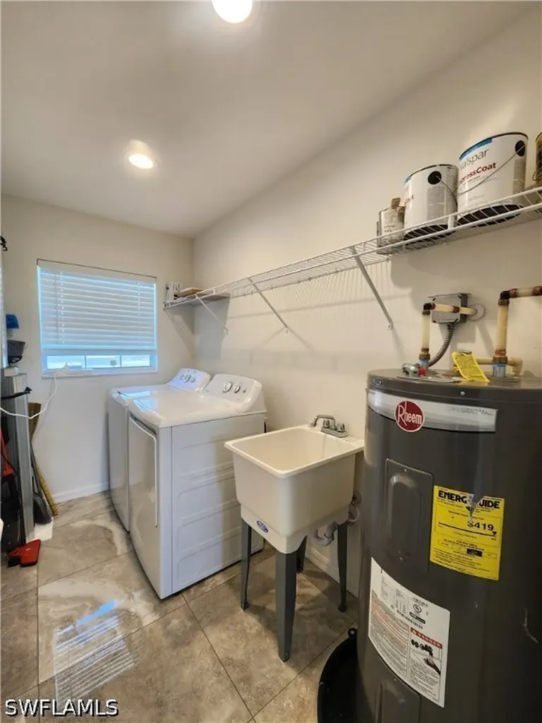 4270 64th Avenue NE Naples FL 34120