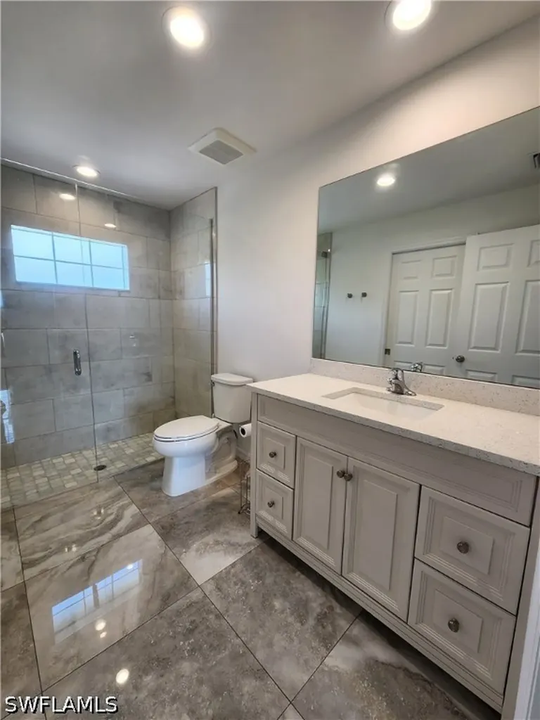 4270 64th Avenue NE Naples FL 34120