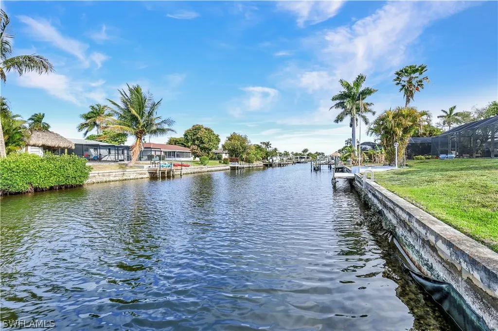 5130 SW 2nd Place Cape Coral FL 33914