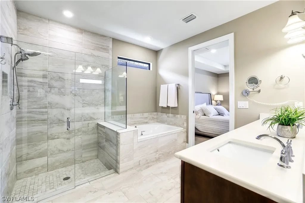 9373 Surfbird Court Naples FL 34120