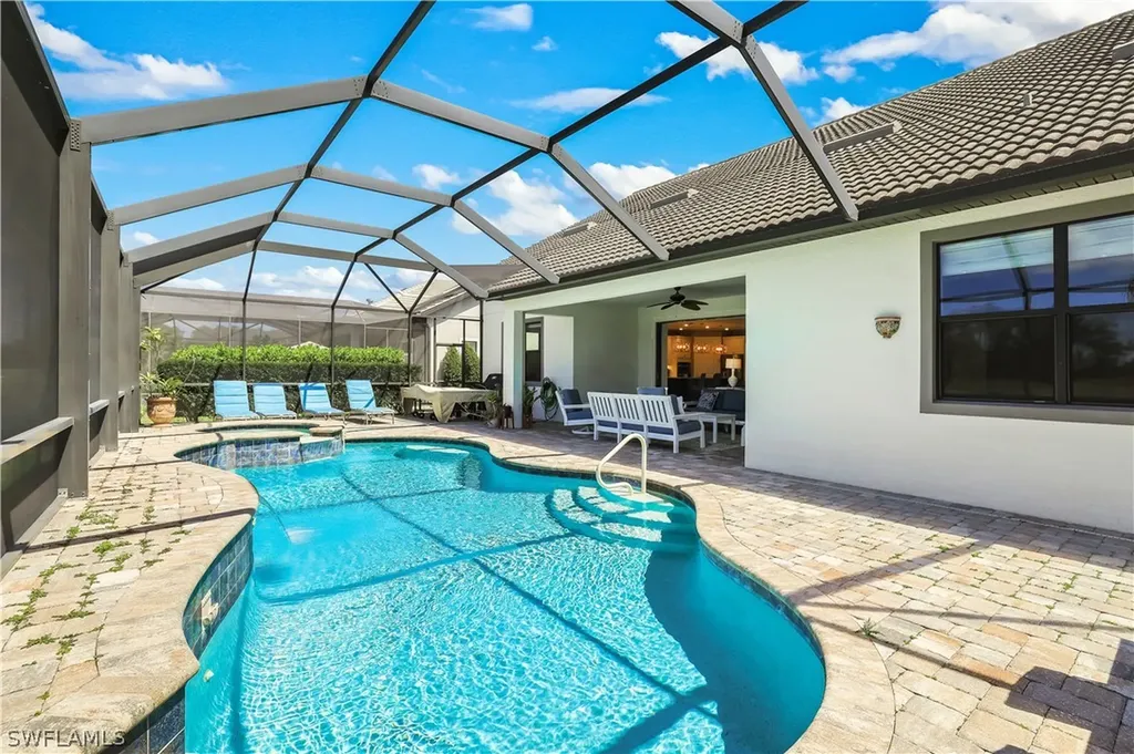 9373 Surfbird Court Naples FL 34120