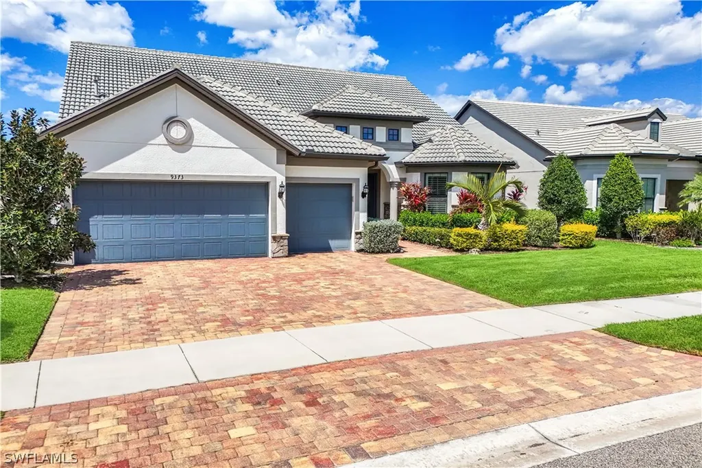 9373 Surfbird Court Naples FL 34120