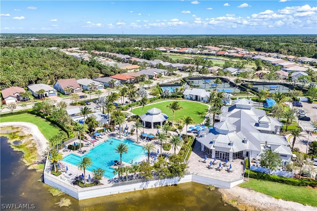 9373 Surfbird Court Naples FL 34120