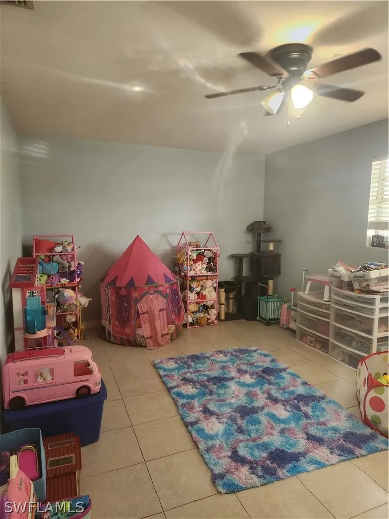 9140 San Carlos Boulevard Fort Myers FL 33967