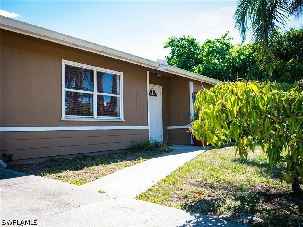 9140 San Carlos Boulevard Fort Myers FL 33967