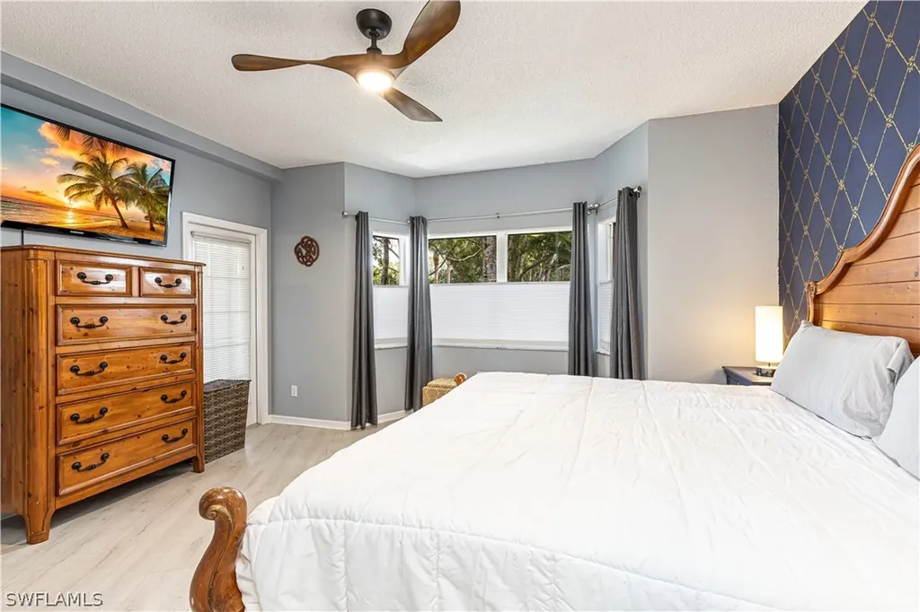 1018 Woodshire Lane Naples FL 34105