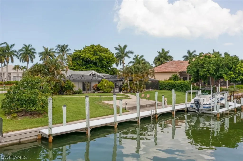 521 Alameda Court Marco Island FL 34145