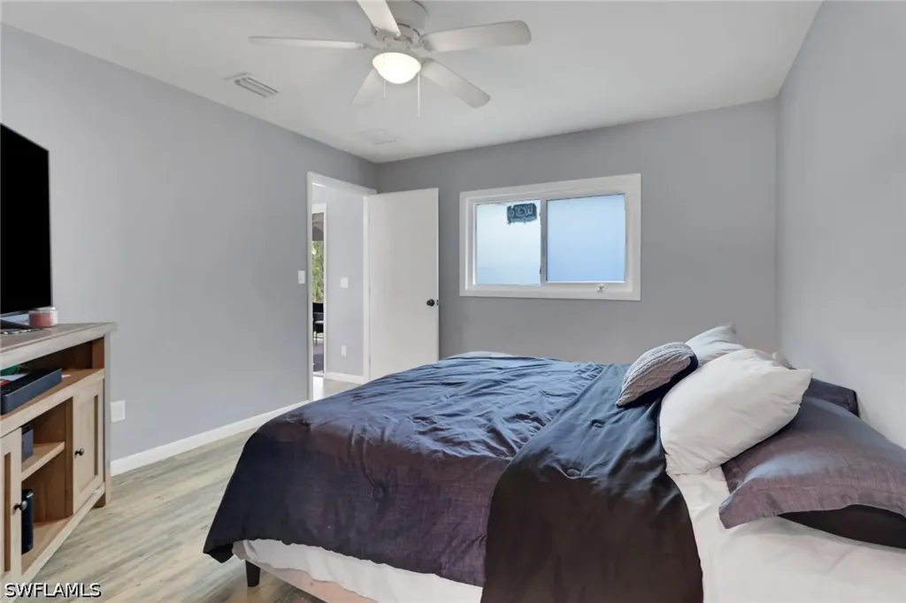 2740 Randall Naples FL 34120