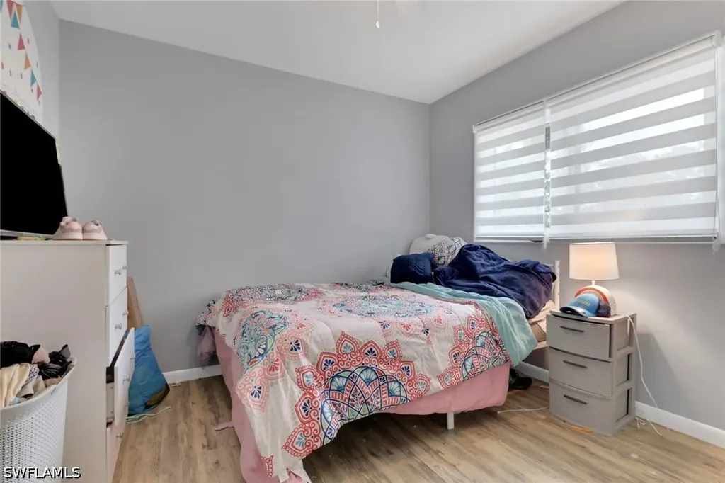 2740 Randall Naples FL 34120