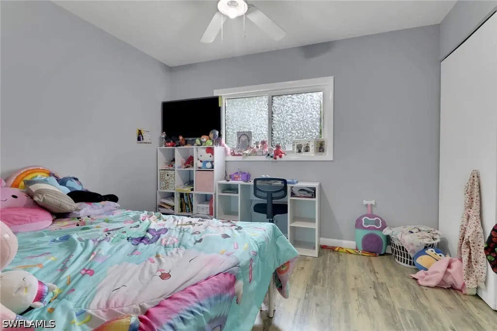 2740 Randall Naples FL 34120