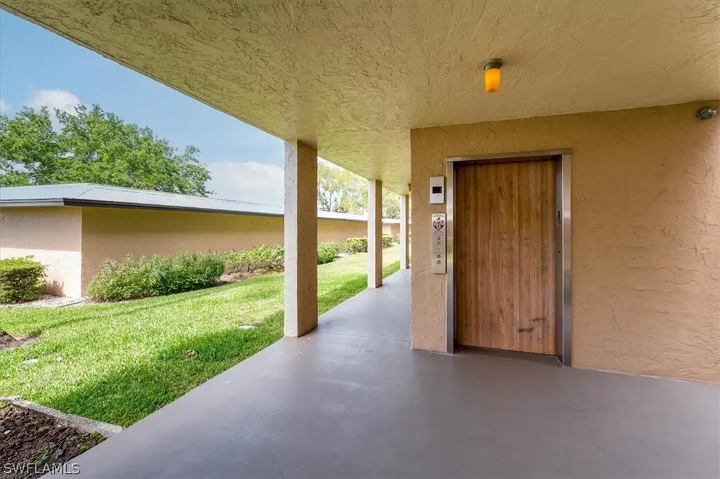 75 Saint Andrews Boulevard Naples FL 34113