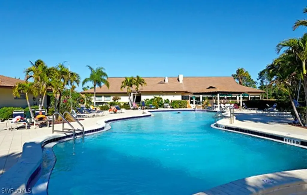 Naples FL, 239 Palm Drive, Unit 2