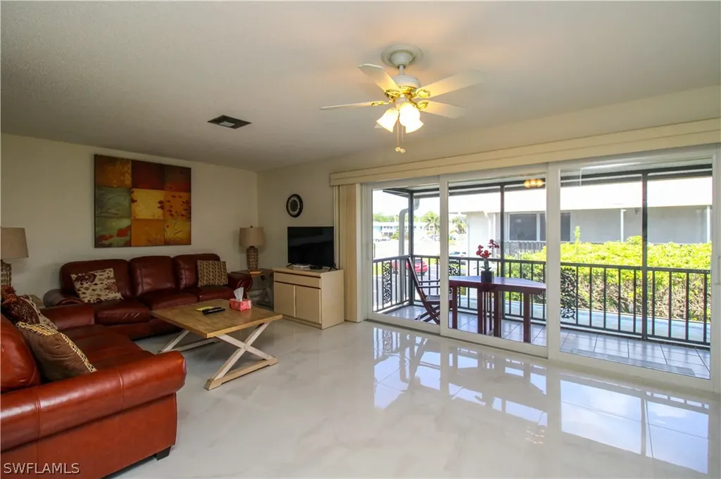 239 Palm Drive Naples FL 34112