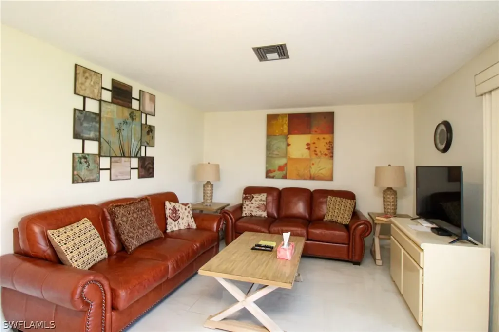 239 Palm Drive Naples FL 34112