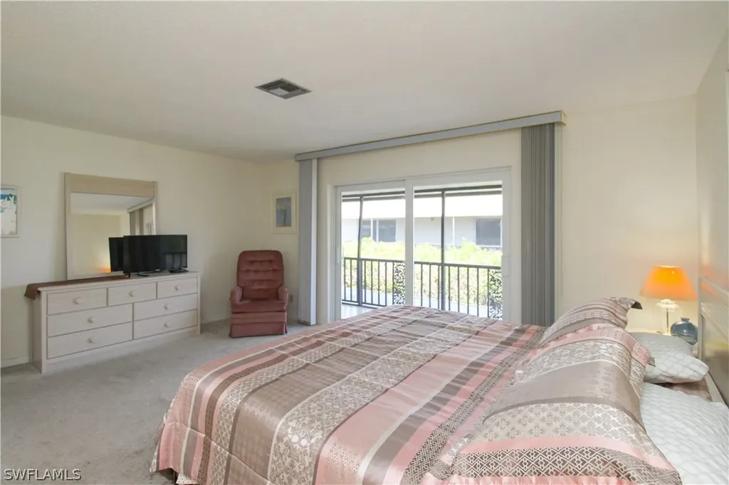 239 Palm Drive Naples FL 34112
