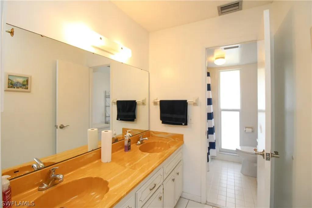 239 Palm Drive Naples FL 34112