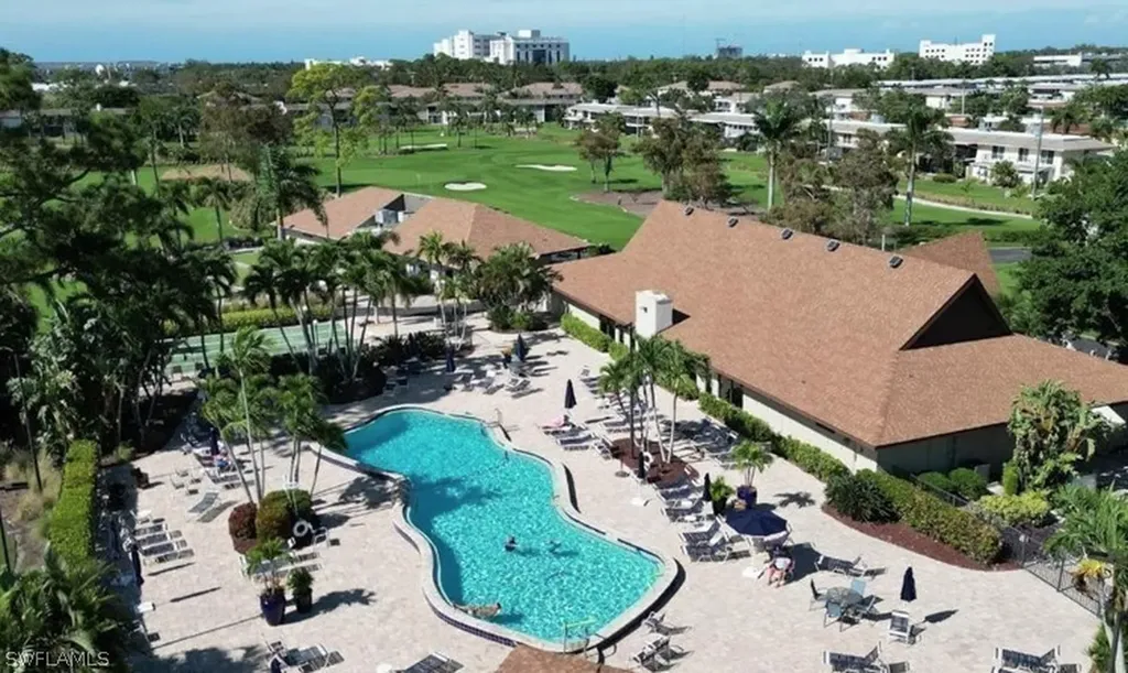 239 Palm Drive Naples FL 34112