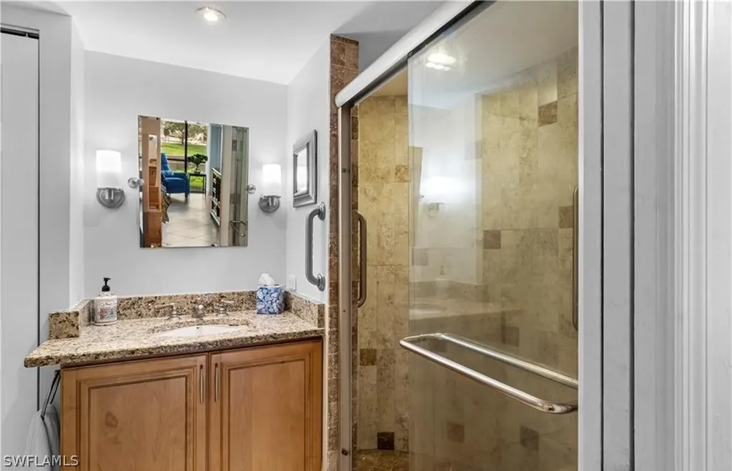 5890 Via Lugano Naples FL 34108