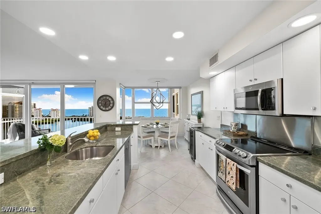 5550 Heron Point Drive Naples FL 34108