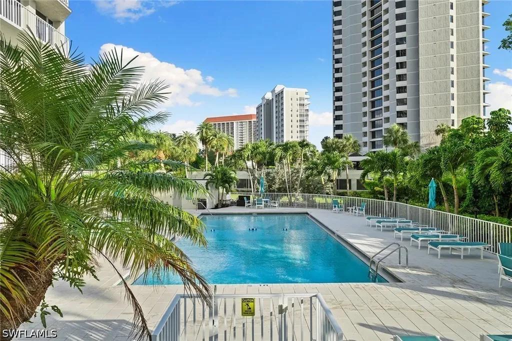 5550 Heron Point Drive Naples FL 34108