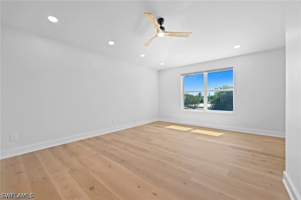 1836 Harbor Lane Naples FL 34104