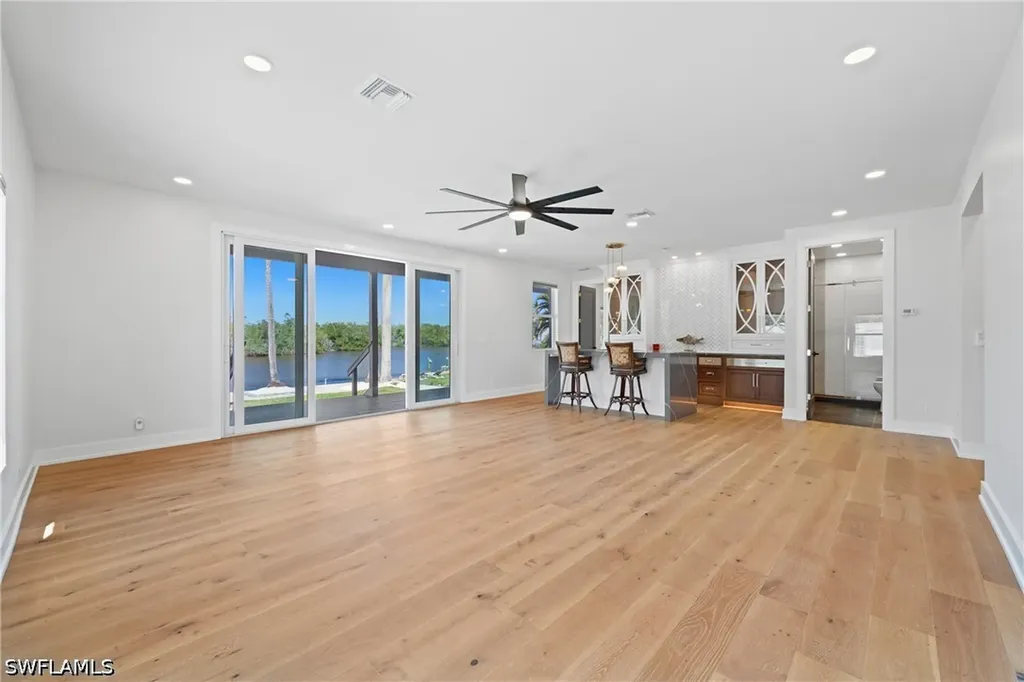 1836 Harbor Lane Naples FL 34104