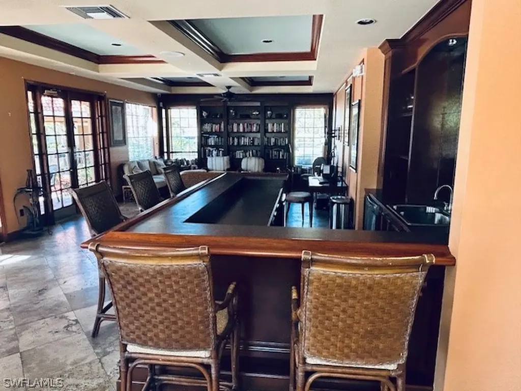 1280 Wildwood Lakes Boulevard S Naples FL 34104