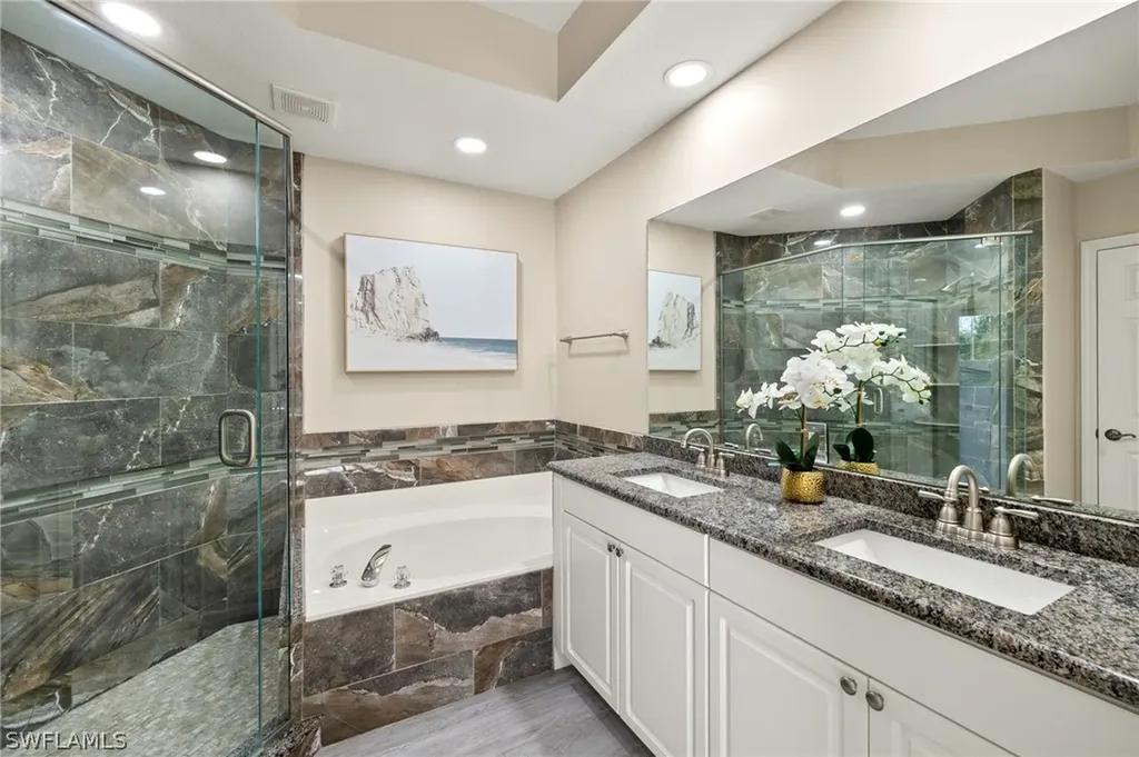 24360 Sandpiper Isle Way Bonita Springs FL 34134