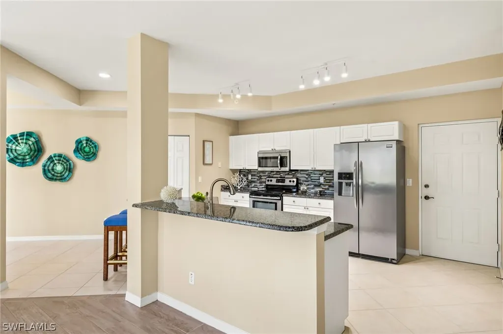 24360 Sandpiper Isle Way Bonita Springs FL 34134