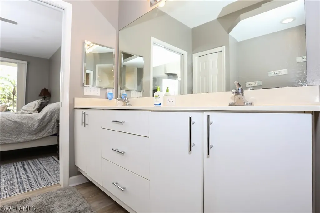 2265 Hidden Lake Drive Naples FL 34112