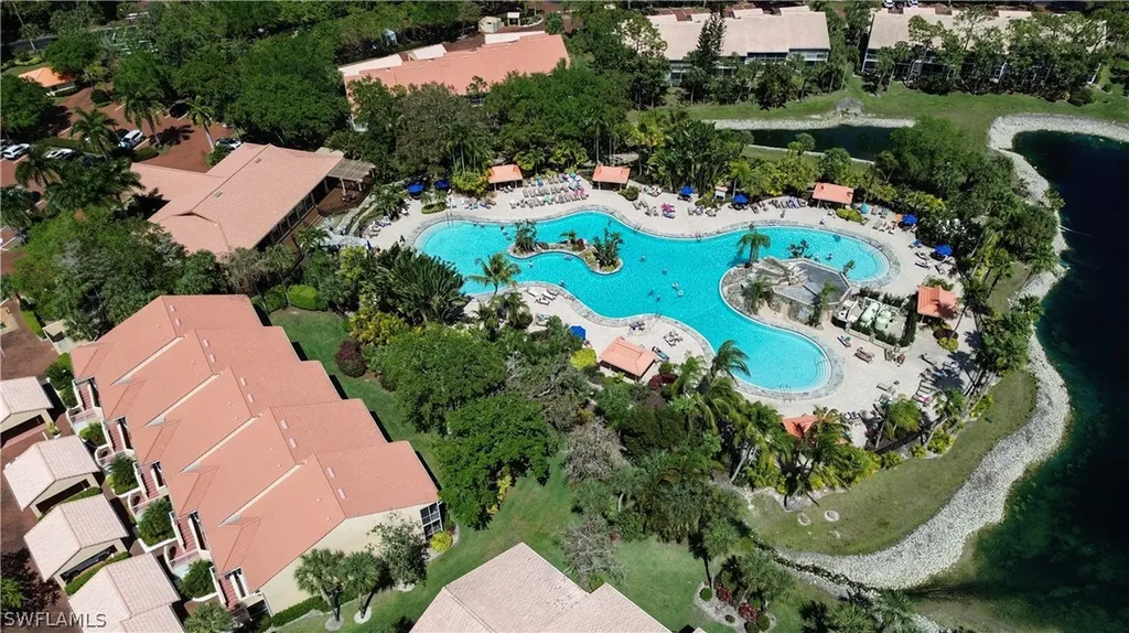 2265 Hidden Lake Drive Naples FL 34112