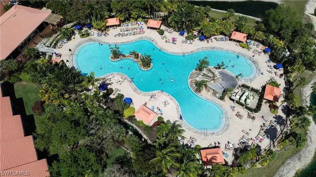 2265 Hidden Lake Drive Naples FL 34112