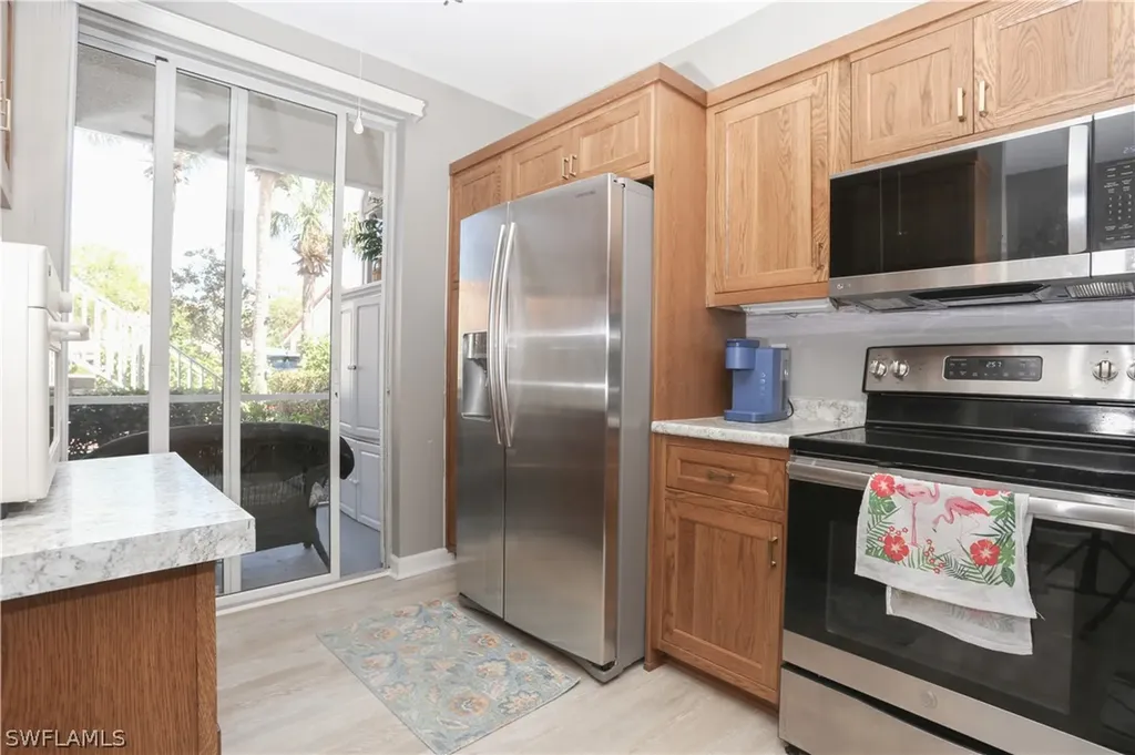 2265 Hidden Lake Drive Naples FL 34112
