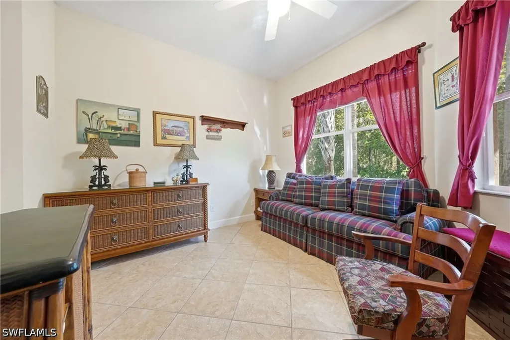 6116 Highwood Park Lane Naples FL 34110