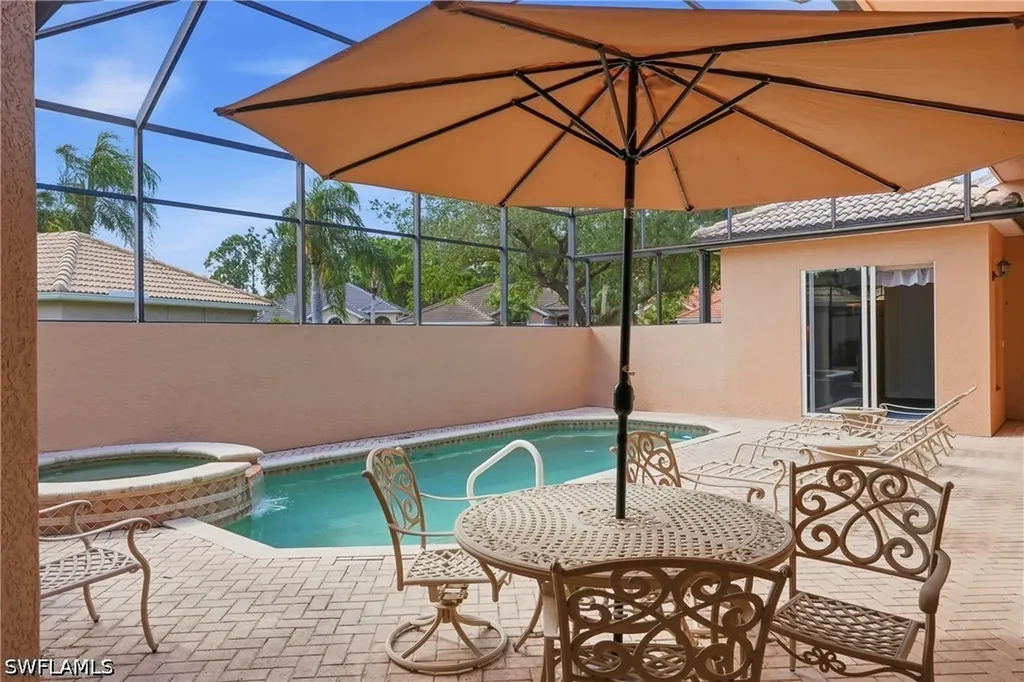 6116 Highwood Park Lane Naples FL 34110