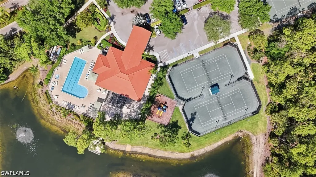6116 Highwood Park Lane Naples FL 34110