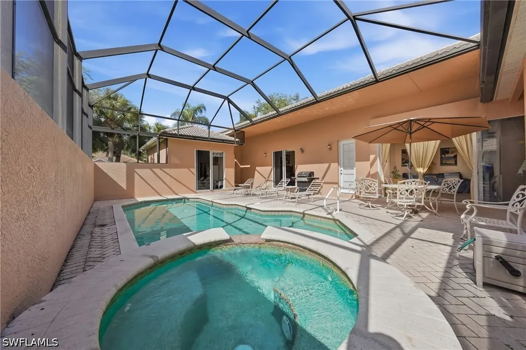 6116 Highwood Park Lane Naples FL 34110