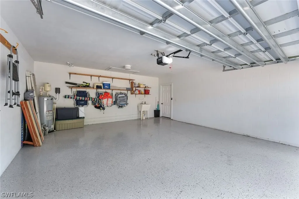 714 Reef Point Circle Naples FL 34108