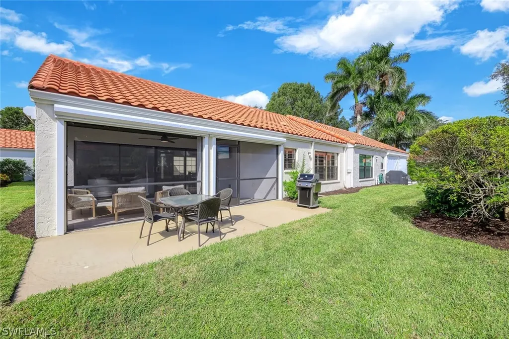 714 Reef Point Circle Naples FL 34108