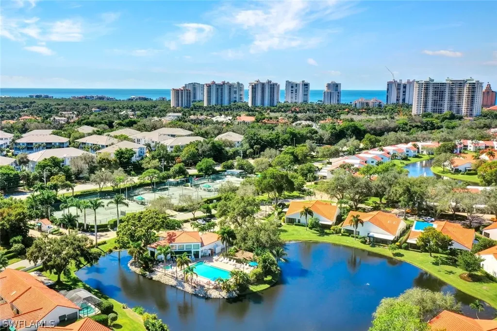 714 Reef Point Circle Naples FL 34108