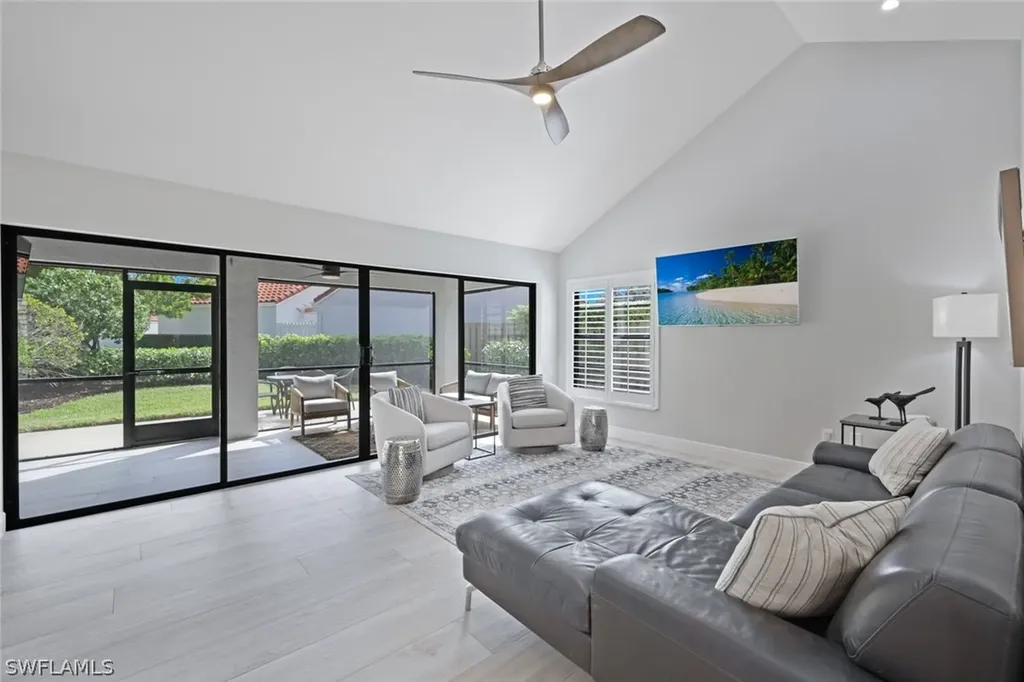 714 Reef Point Circle Naples FL 34108