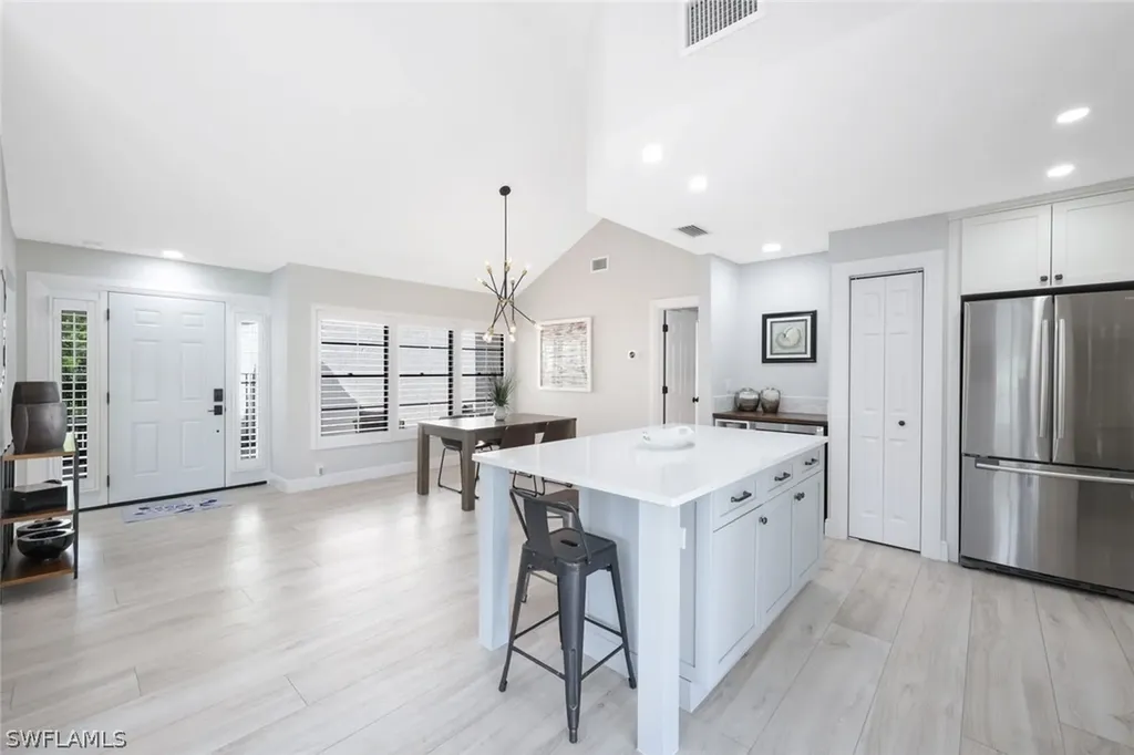 714 Reef Point Circle Naples FL 34108