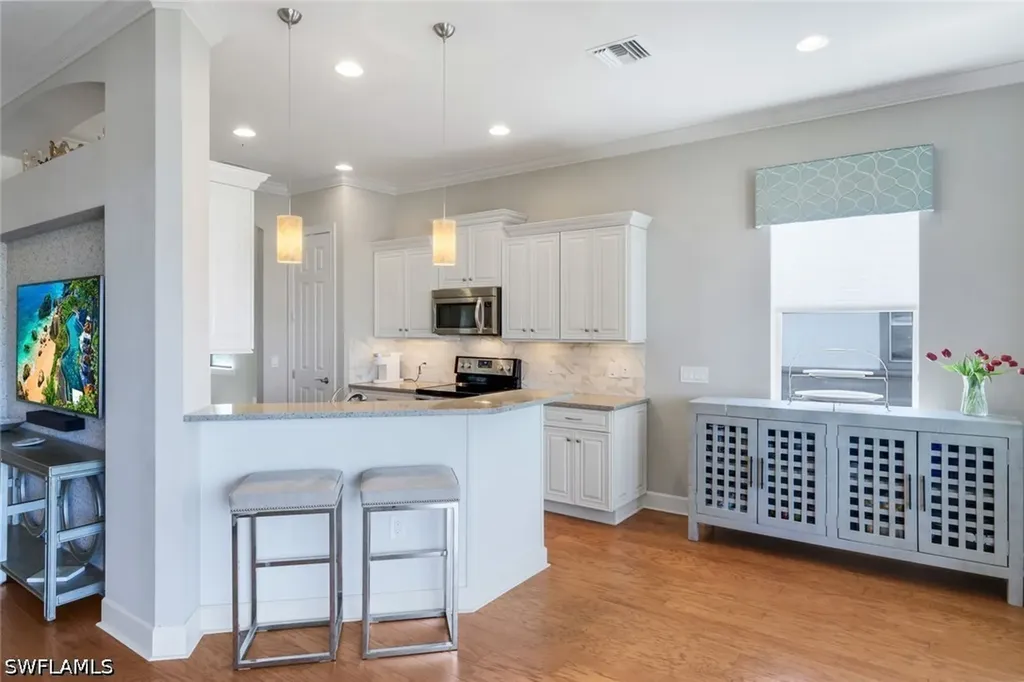 8835 Nautical Landing Circle Naples FL 34120