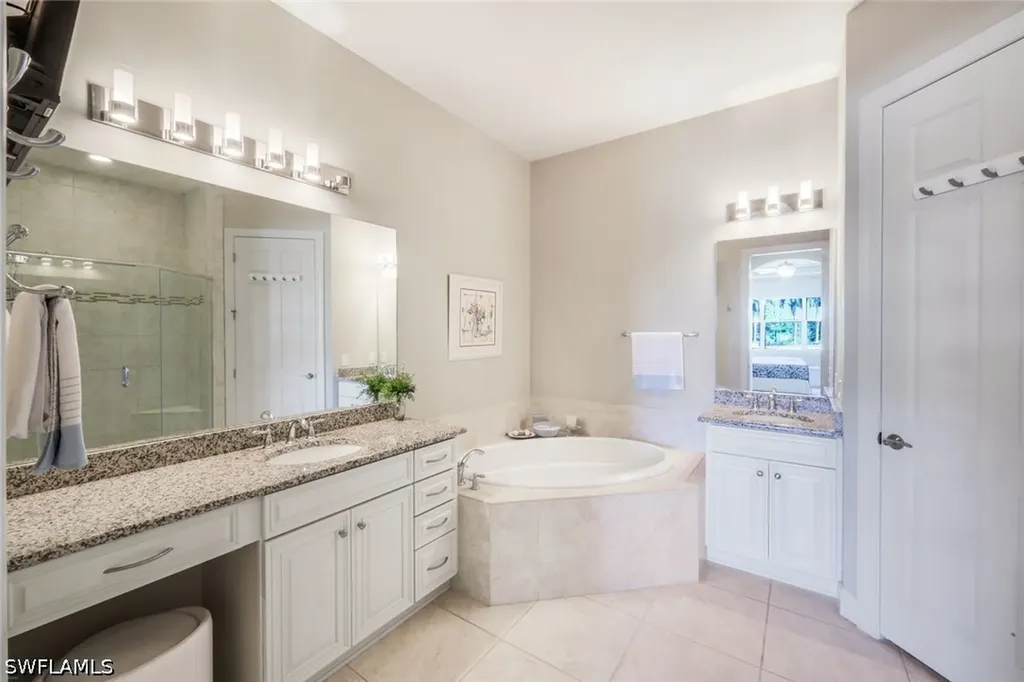 8835 Nautical Landing Circle Naples FL 34120