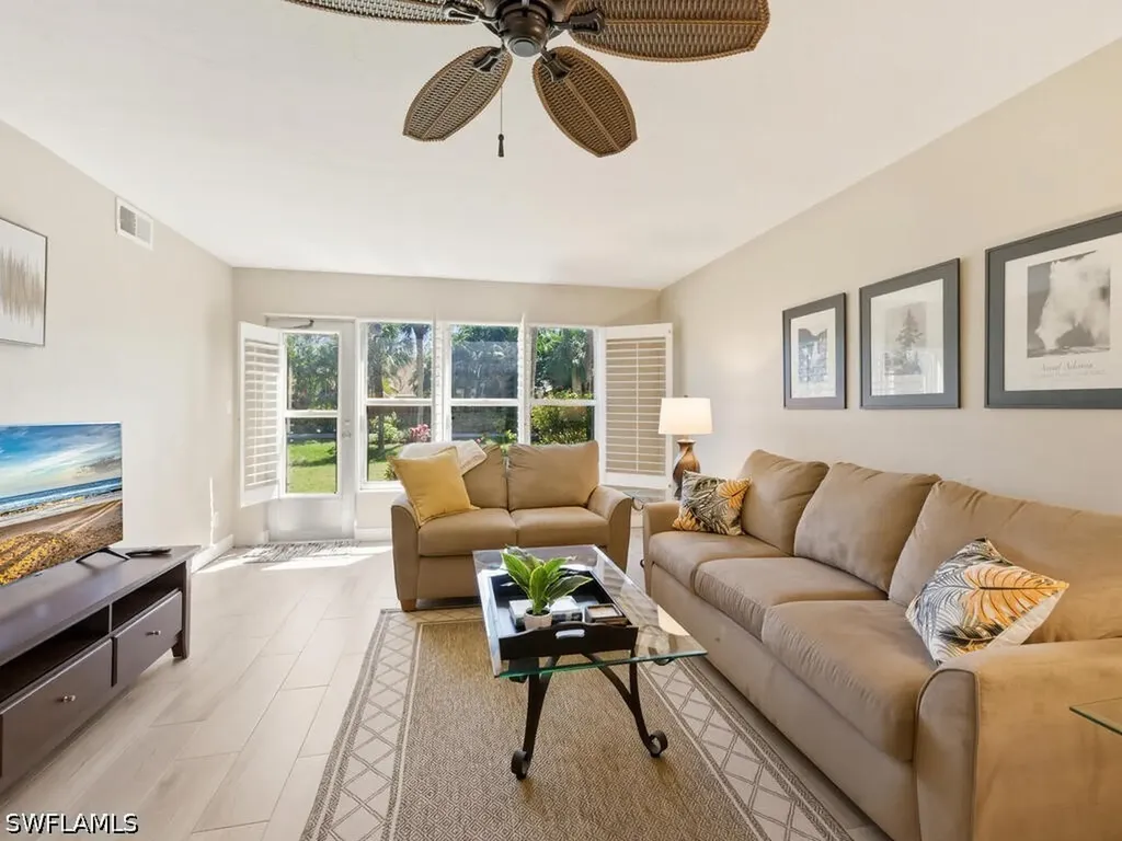 4250 Jack Frost Court Naples FL 34112